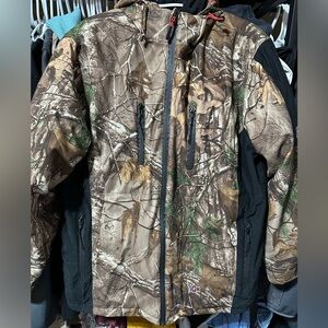 Real tree hunting winter coat